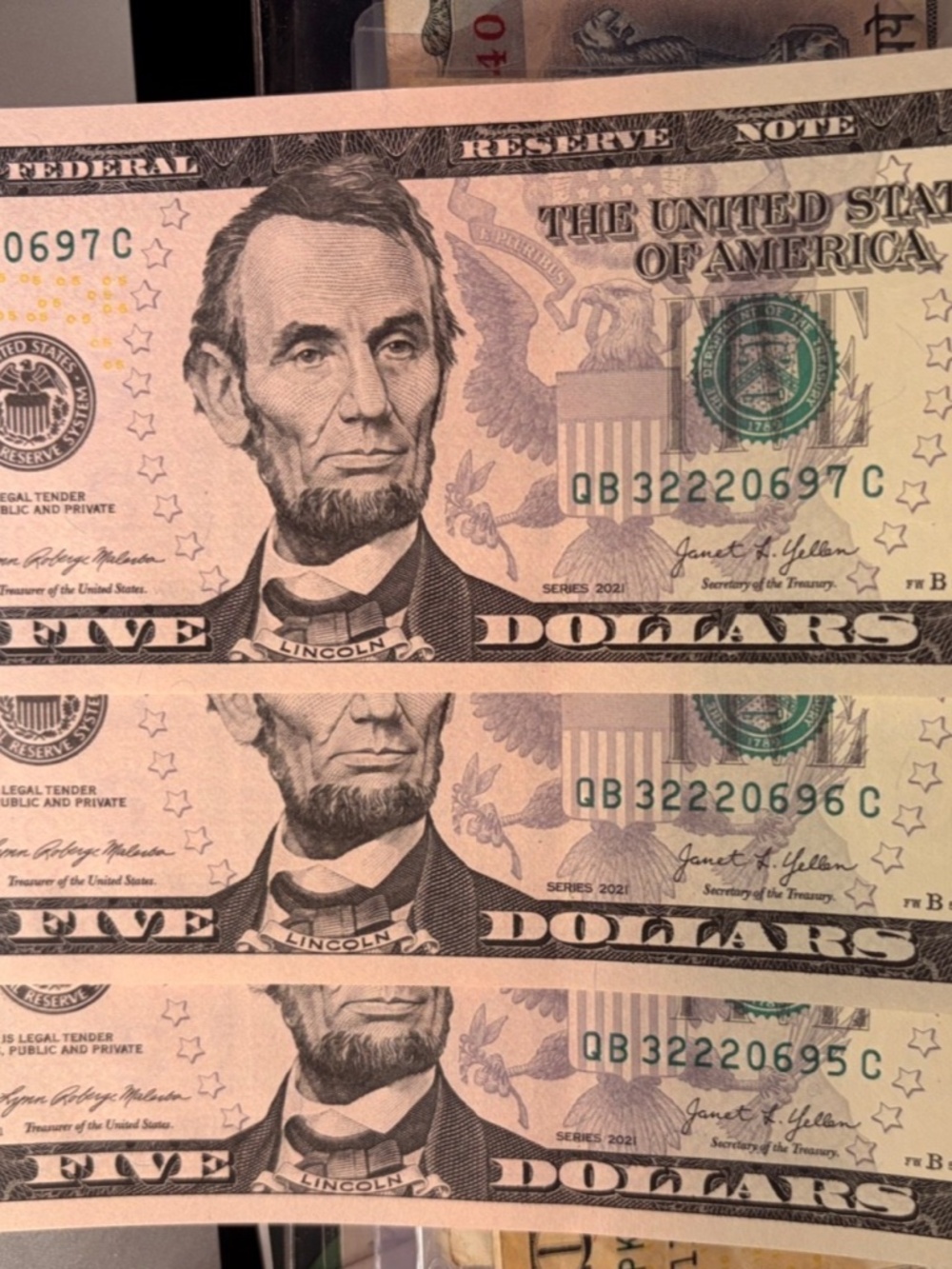 3 Uncirculated 2021 $5 Consecutive # & Trip # 2- notes #206347236798